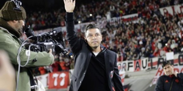 完美世界体育平台-河床主帅进入巴黎视野：深得梅西欣赏+杯赛专家