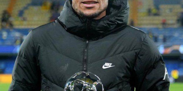 完美世界竞技中心-仅踢45分钟就当选MVP 路易斯·迪亚斯该踢主力！