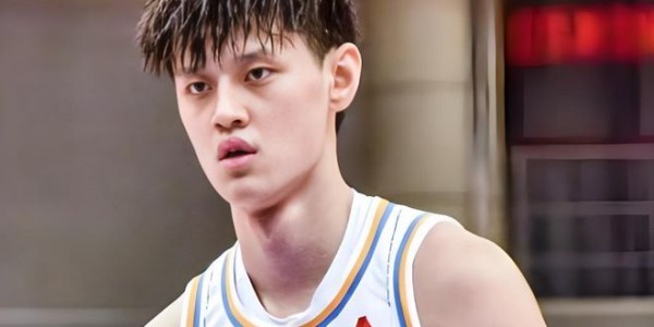 完美世界体育平台-北京队迎1坏消息！2米06锋线悍将旧伤复发，许利民遇到麻烦了|曾凡博|上海队|北京首钢|赵睿|宁波队_新浪体育_新浪新闻