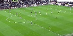 【英超】萨卡双响厄德高传射 阿森纳5比0客胜伯恩利