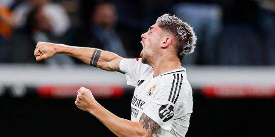 1728171111680041459.png PixPin_2024-10-05_17-03-51.png