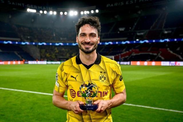 1715121877013073224.jpg 005vdg4ggy1hphnypct2hj35dm3l3e84.jpg